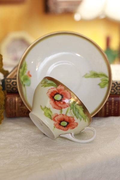 Light Brown Teacup Holster with Poppy Teacup and Saucer