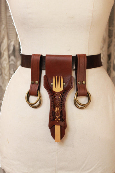 Brown Spork Holster and Skirt Hike Accessory Set