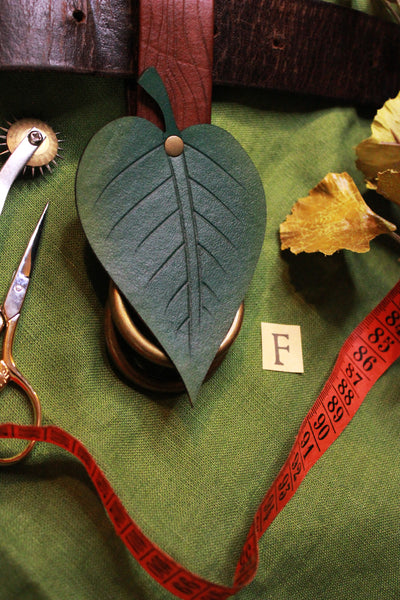 WONKY WARES - Wood Grain Skirt Hike with Green Leaf (Single)