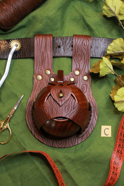 WONKY WARES - Wood Grain Leather Teacup Holster with Wooden Teacup