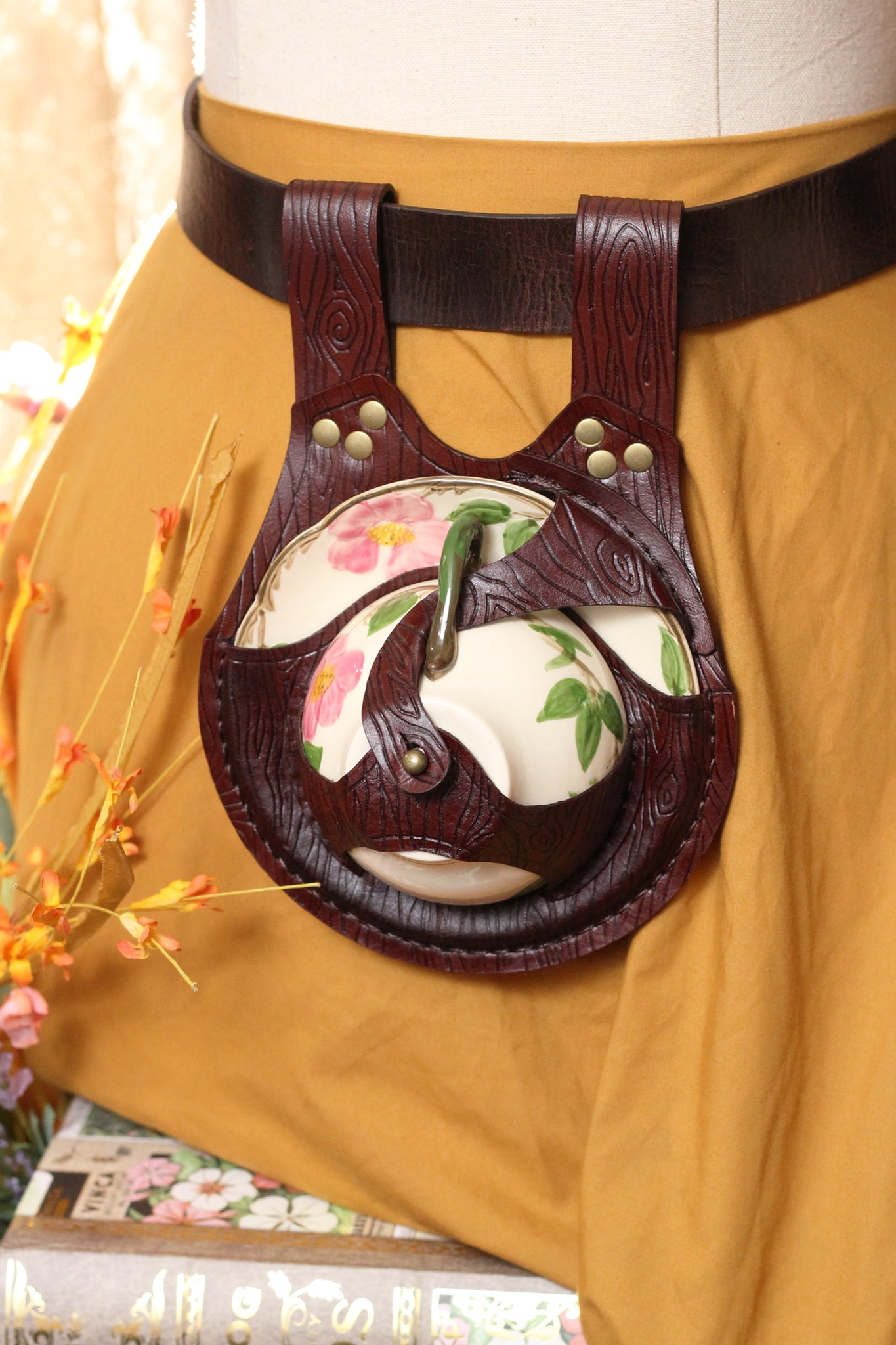 Wood Grain Teacup Holster with Desert Rose Teacup and Saucer