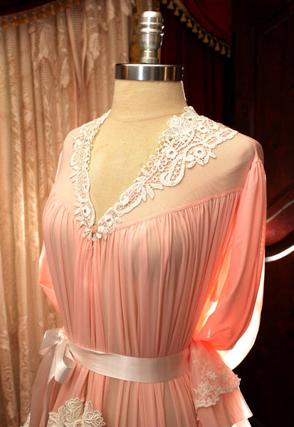 Elegant Pink and White Lace Edwardian Dressing Gown with Ruffle Train